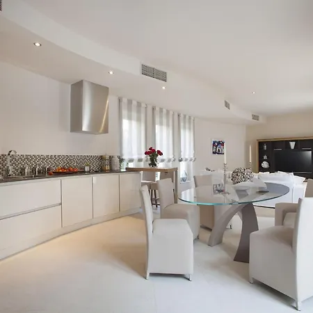 Luxury Frida With Heated Pool וילה Tar-Vabriga